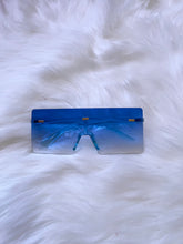 Load image into Gallery viewer, Ombré Big Frame Sunglasses