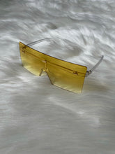 Load image into Gallery viewer, Ombré Big Frame Sunglasses