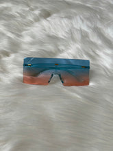 Load image into Gallery viewer, Ombré Big Frame Sunglasses